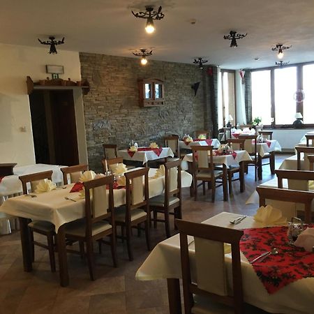Hotel Dwor Karolowka Zakopane Eksteriør billede