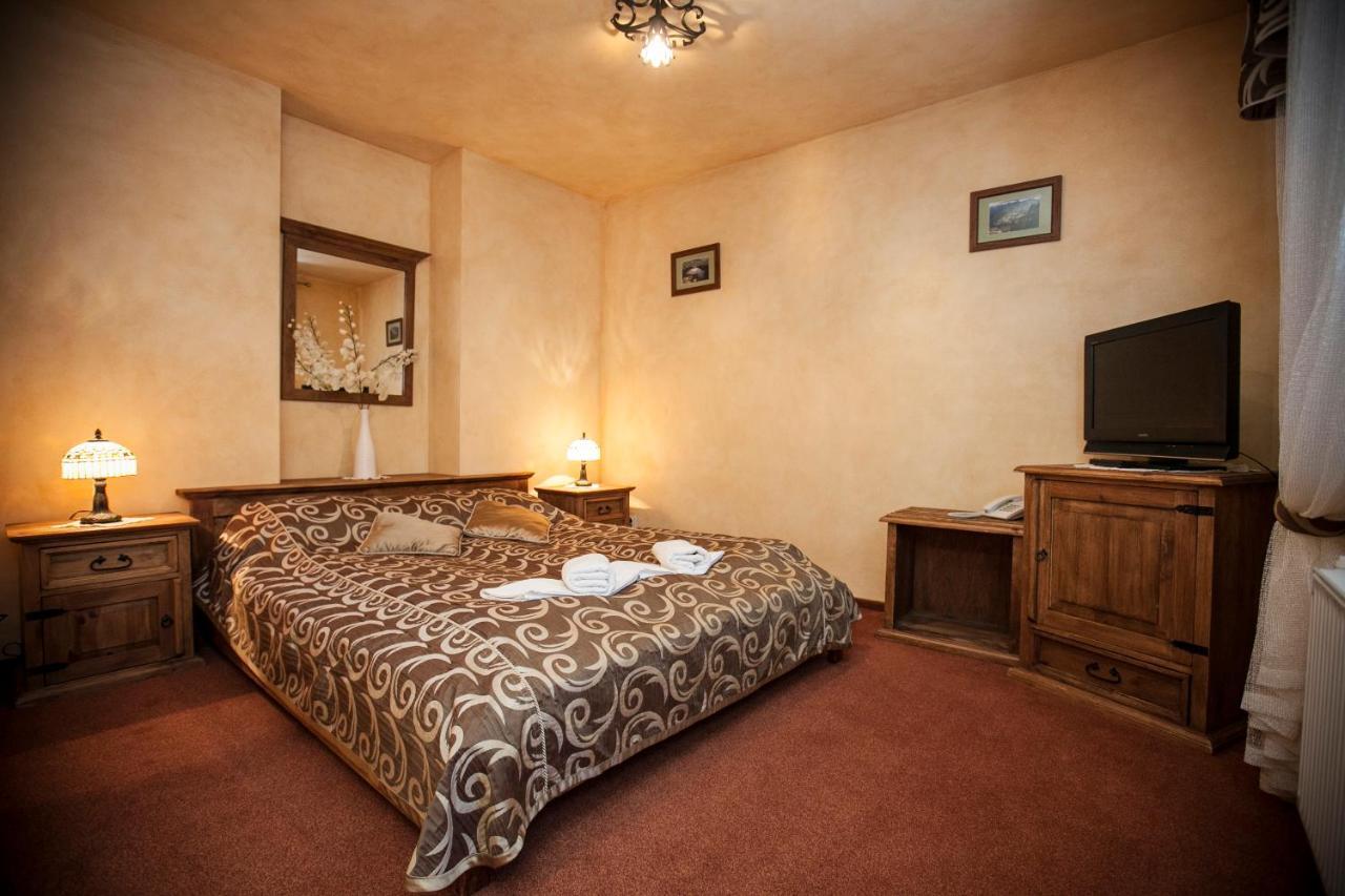 Hotel Dwor Karolowka Zakopane Værelse billede
